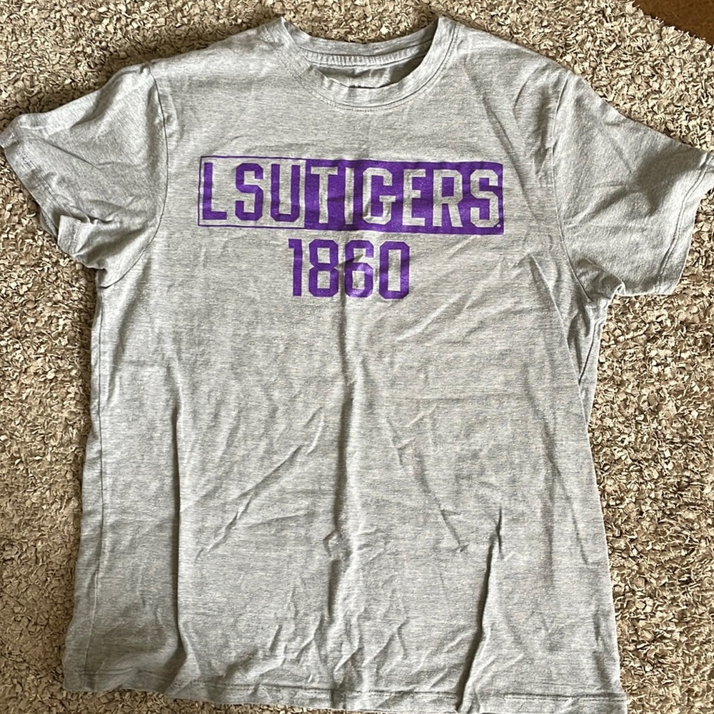 LSU Tigers grey and white striped t shirt - M